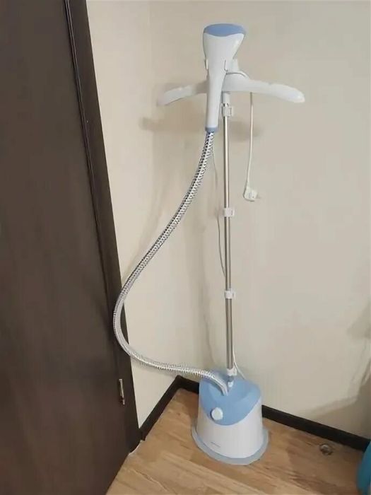 Отпариватель для одежды Philips EasyTouch