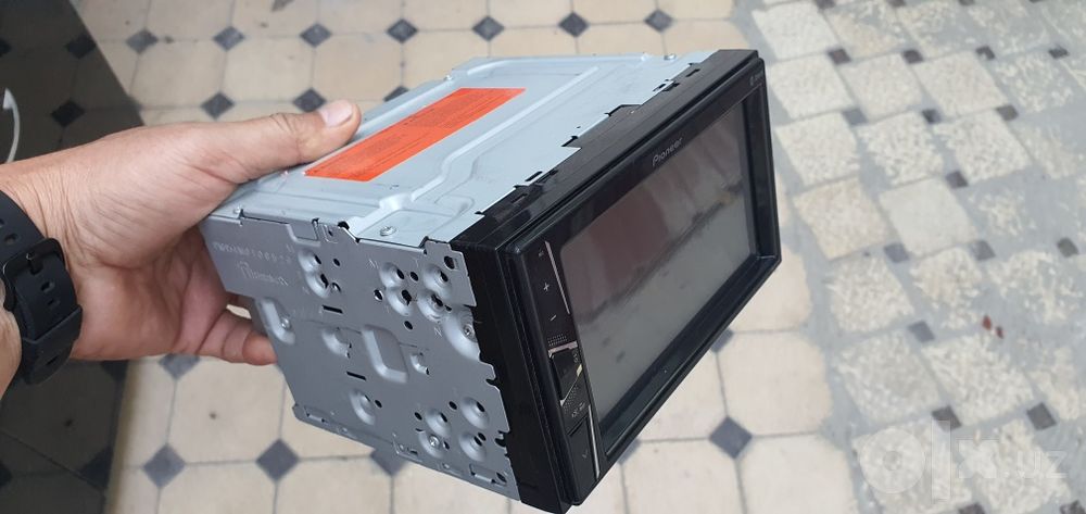 Продаётся Pioneer DMH-G225BT