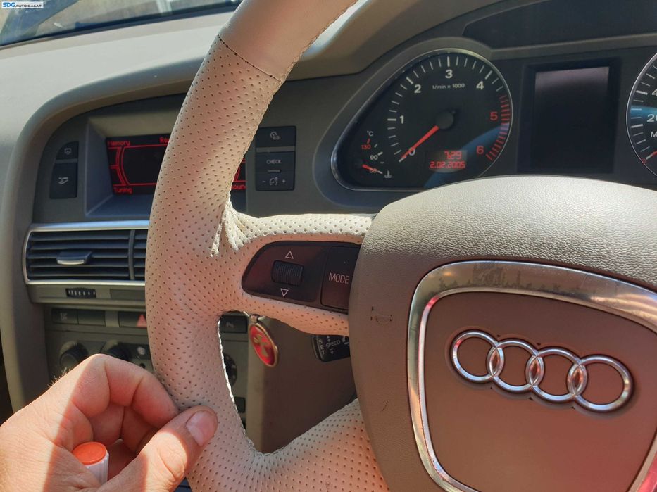 Volan Piele 4 Spite cu Comenzi FARA Airbag Retapitat cu Husa Audi A6 C6 NFL Non Facelift 2004 - 2008 [K6897]