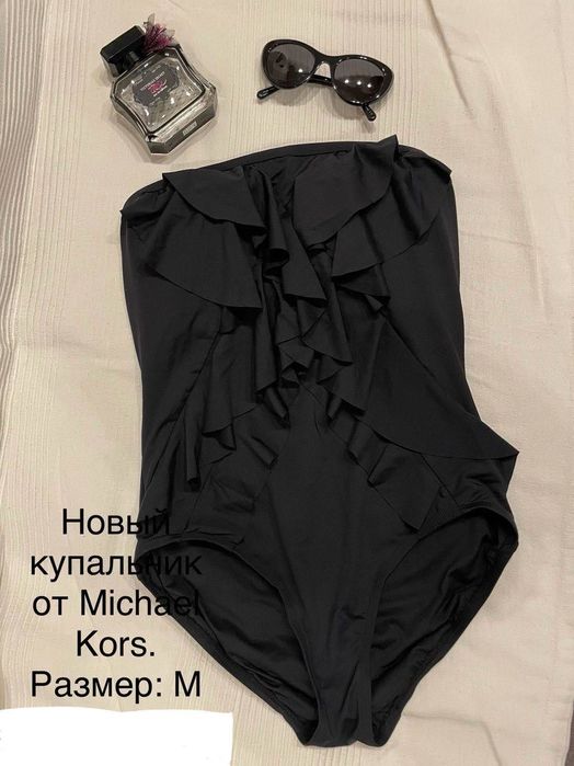 Новый Michael Kors купальник.