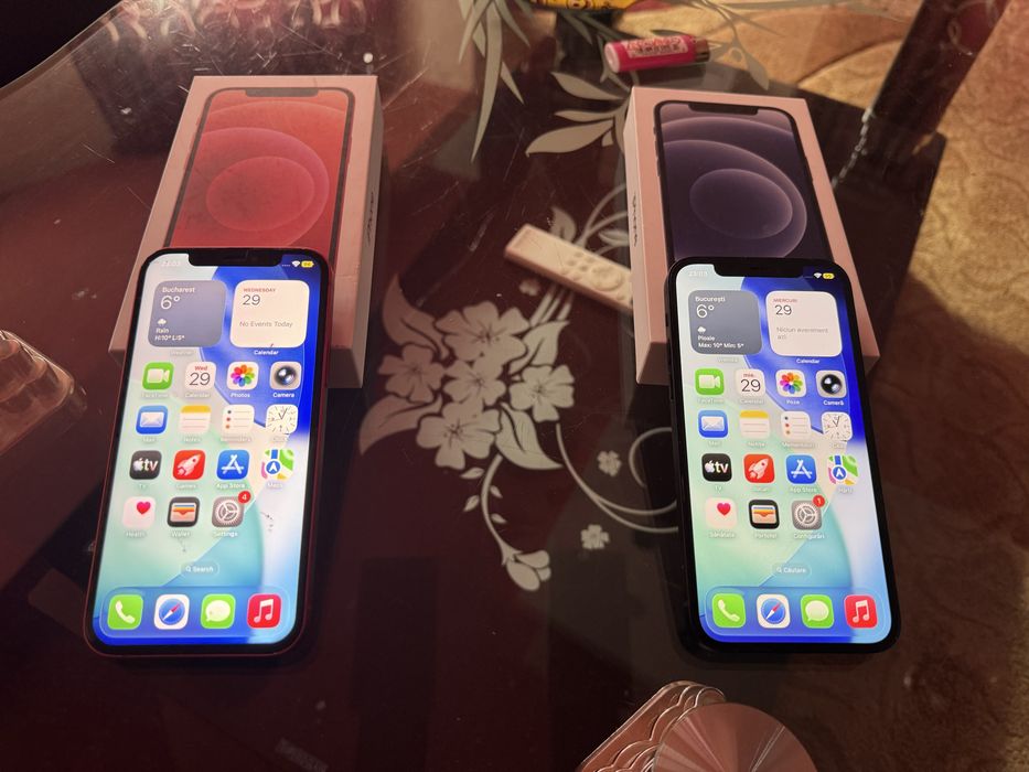 Vand Iphone 12  (600 Lei bucata)