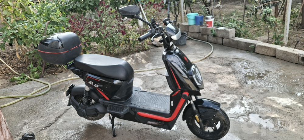 Skuter sotiladi holati yaxshi 2mln500