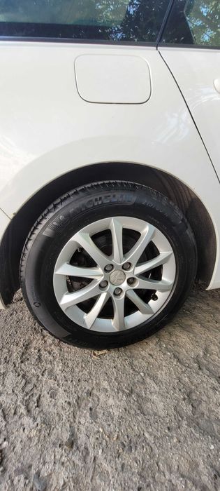 Предлагам пежо 508  комби