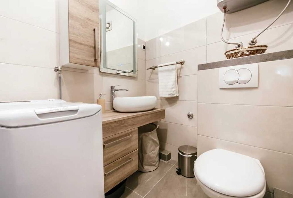 Дава се под наем Двустаен апартамент в Пловдив, Захарна фабрика - 57 кв.м за 204 € - Снимка #2