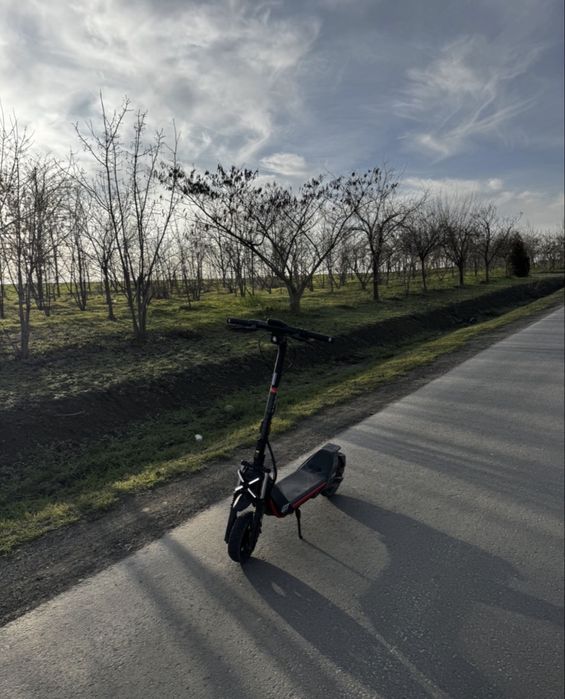 Trotineta Electrica Segway Zt3 Pro 1600W