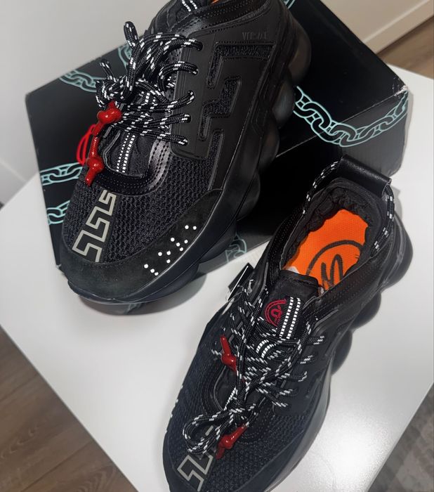 Versace Chain Reaction