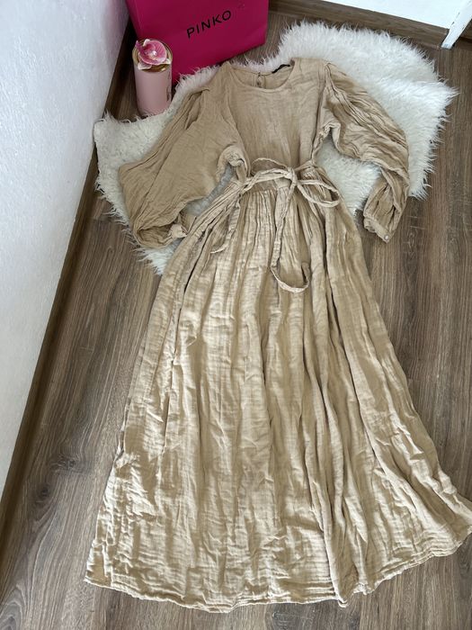 Дамски рокли zara bershka pull&bear nicole collection