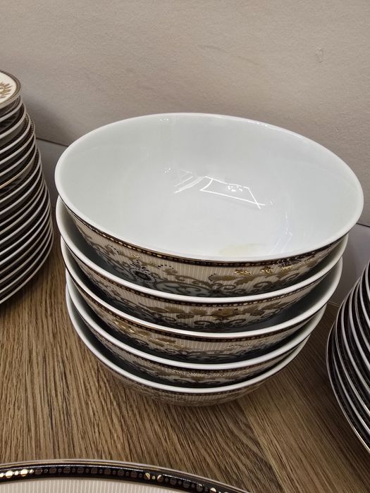 Продам столовый сервис