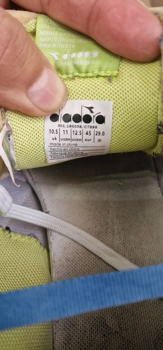 Маратонки DIADORA 45ном.