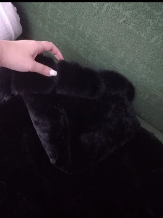 Продаь шубу норка с мутоном !