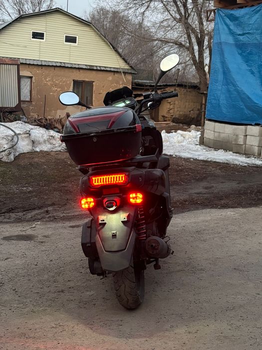 Продам мопед танк