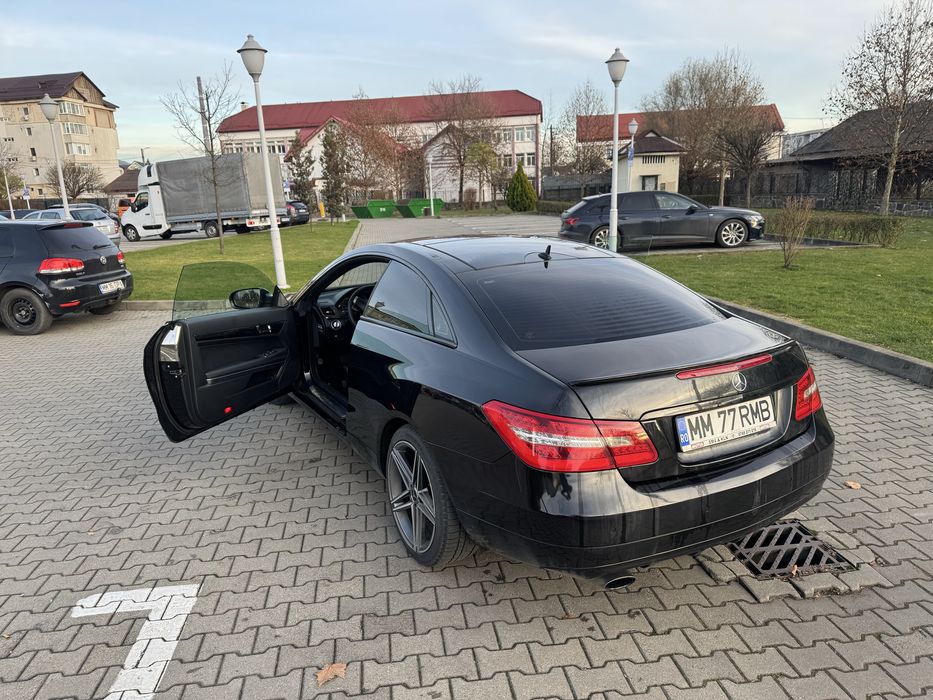 Mercedes Benz E Coupe w207