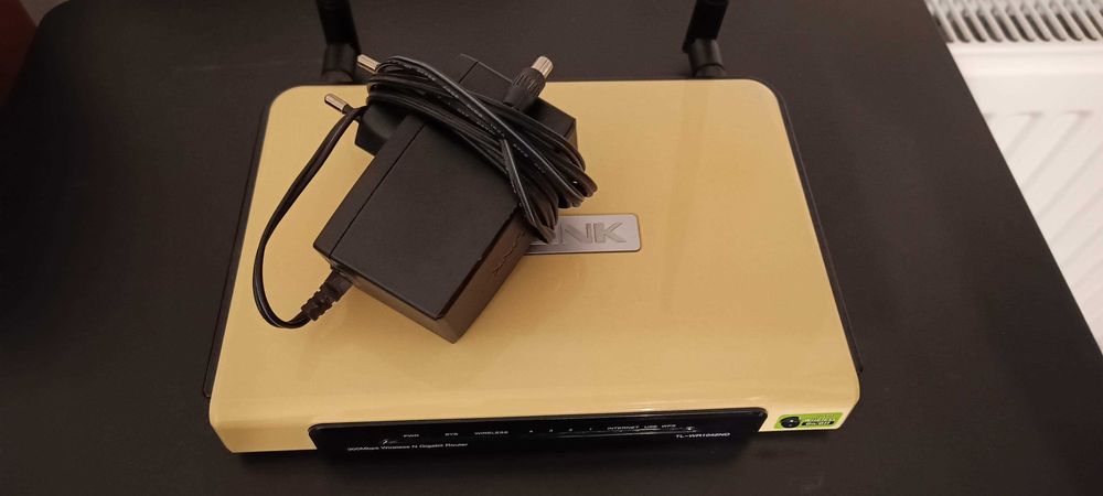 Router TP-Link TL-WR1042ND, Gigabit, 1xWAN, 4xLAN, 300Mbps, USB, FTP