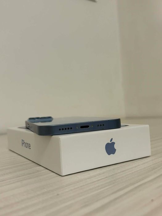 IPhone 14 blue в отлично състояние