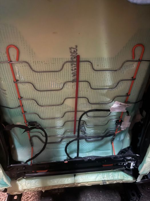 Air bag и подгрев - комплект - Предни седалки за Mercedes GLA H247 2025г.