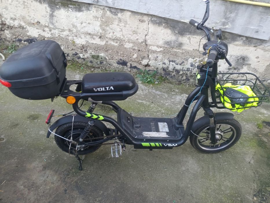 De vanzare bicicleta electrica