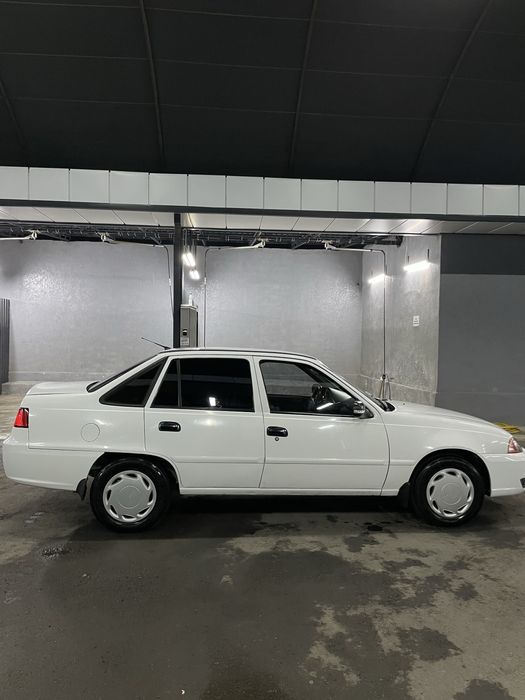 Nexia 2 sotiladi 2014 1.6 supper