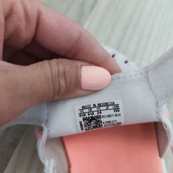 Детски обувки за прохождане Geox  и сандали Adidas