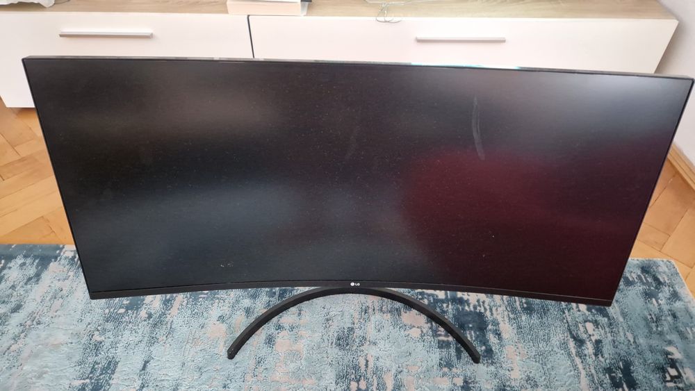 Monitor  LG Curbat