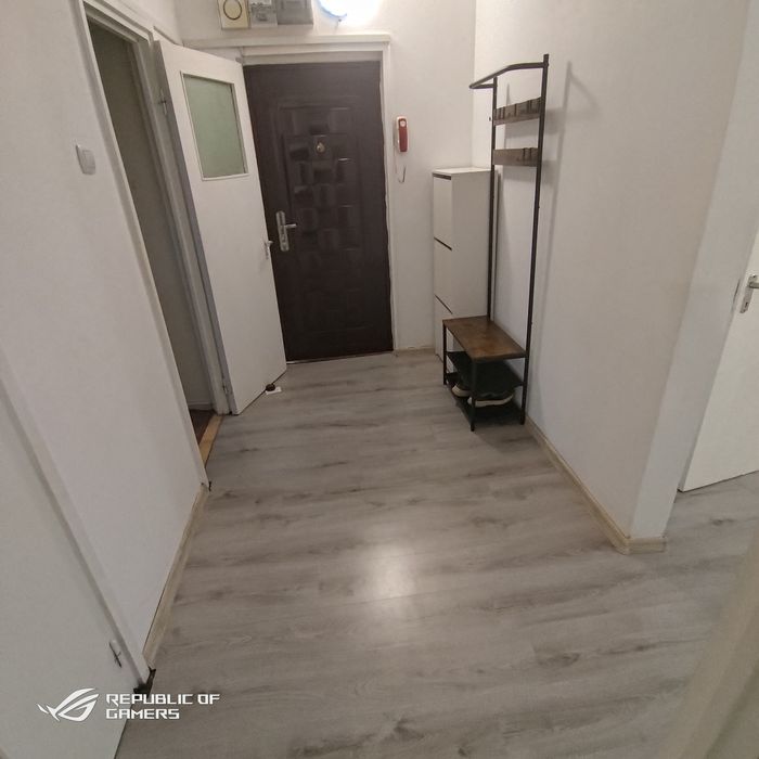 Inchiriez Apartament 3 camere