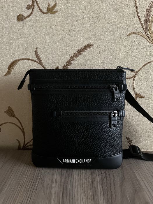 Кросс боди Armani Exchange