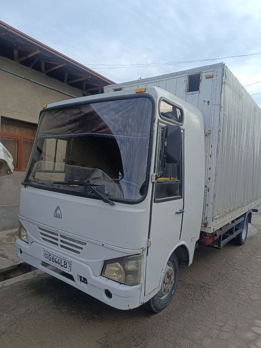 Isuzu автобус кабина сотилади