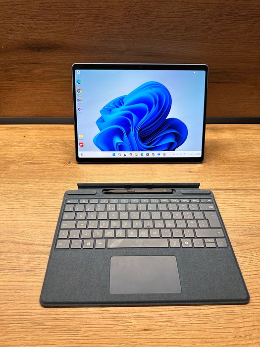 Microsoft Surface 11 Pro Copilot+ PC 13” OLED SnapdragonX Elite 12Core