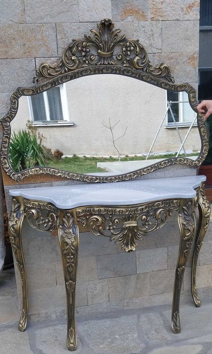 Комоди Конзоли/Огледала