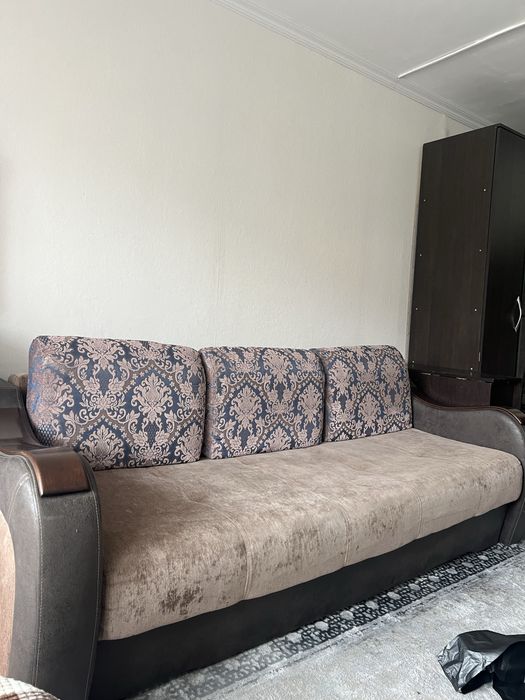 Продам диван раскладной