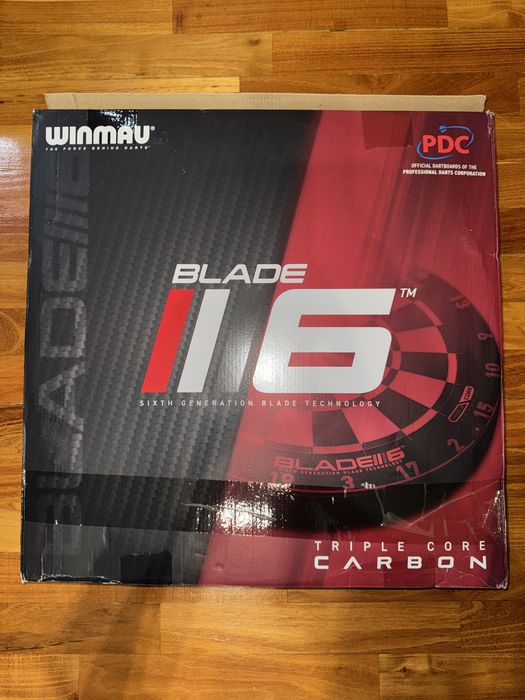 Winmau Blade 6 Triple Core Carbon Dartboard