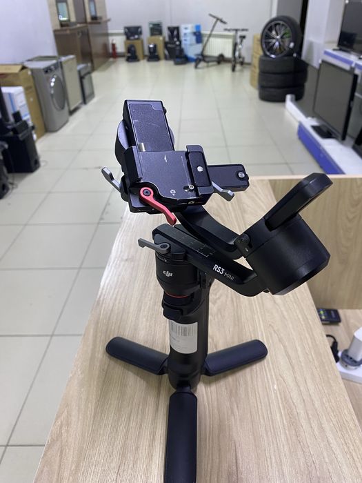 Продается Стабилизатор DJI RS3 Mini