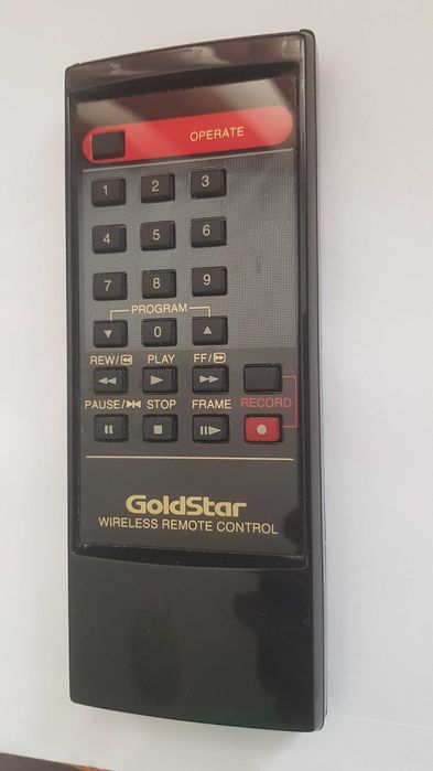 Telecomanda originala Goldstar Video Recorder VHS + SHARP GO653GE Noi