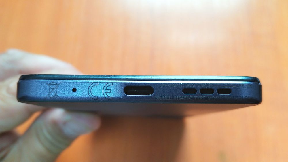 telefon Motorola Moto g04