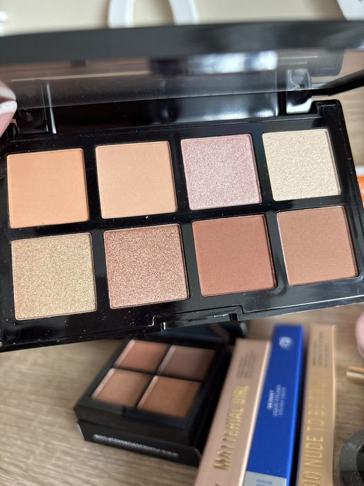 Лот козметика обща цена