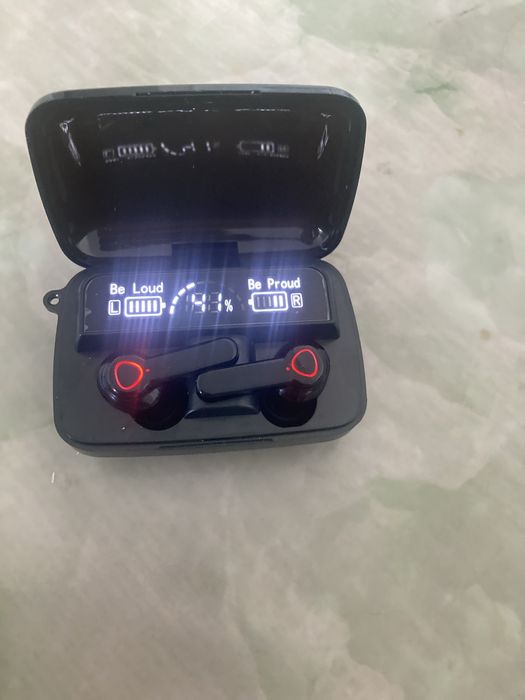 Продам без провадные наушник