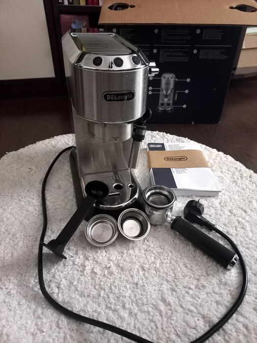 Expresor cafea delonghi