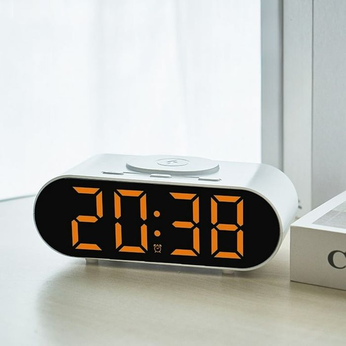 Часы настольный с беспроводной зарядкой