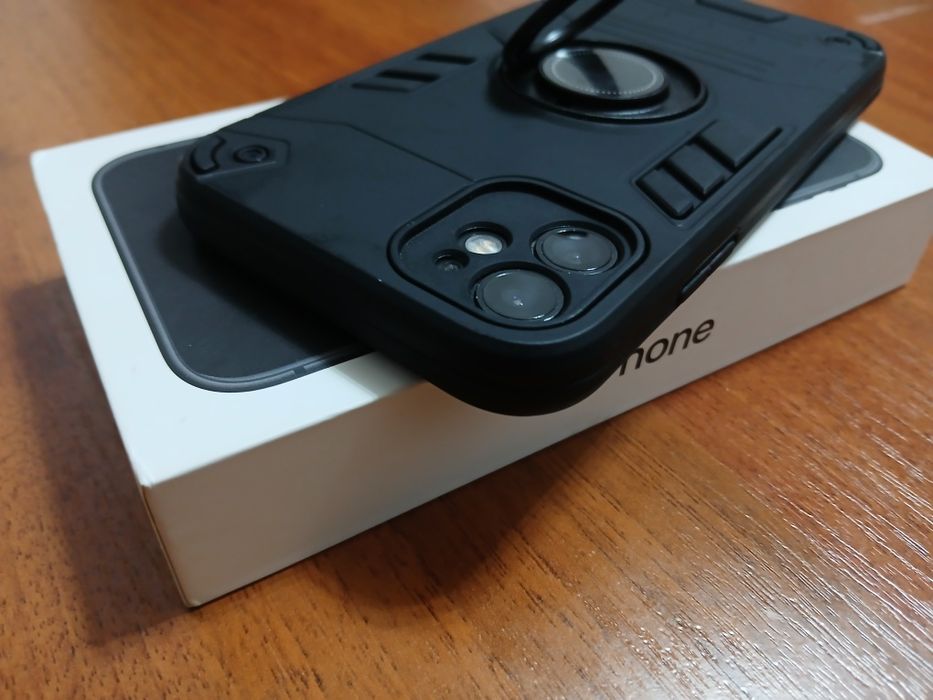 Айфон 11 . В идеале как новый