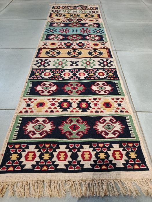 Covor Kilim, model tradițional 80cm / 300cm