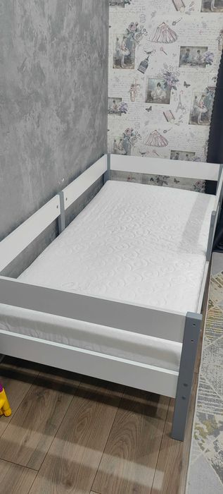 Кровать детская новая