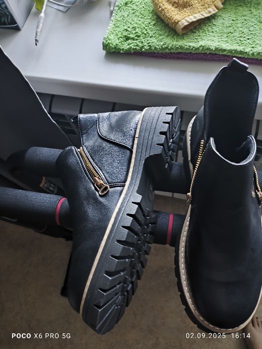 Продам ботинки (новые)