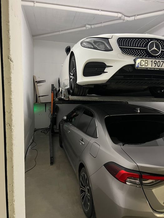 Паркинг система/платформа за два автомобила