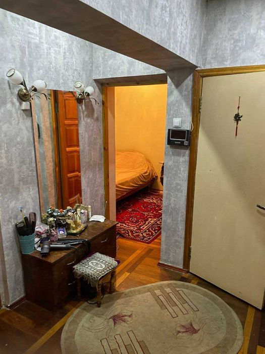 Продается М.Улугбекский р-он  Генерала Петрова