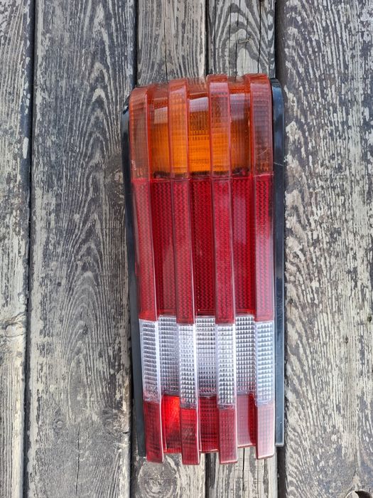 Lămpi  spate   Mercedes  W 123