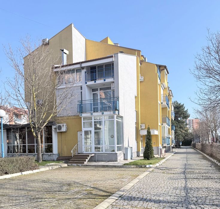 Продава се Едностаен апартамент в к.к. Слънчев бряг - 63 кв.м за 583 €/кв.м - Снимка #22