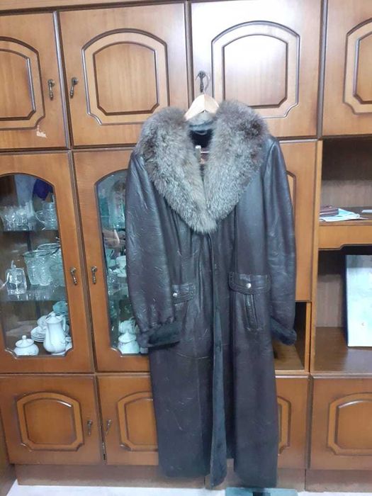 Продается плащ из кожзама