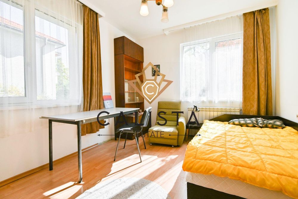 Тристаен апартамент под наем в ж.к. Лозенец, 2108593