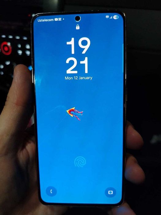 Samsung S21 5G flagman