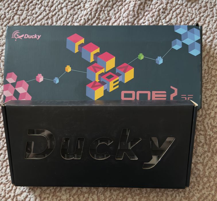 Ducky one 2 mini SF  MX Cherry Red