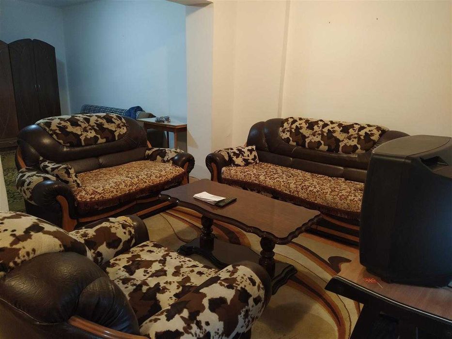 Дава се под наем Двустаен апартамент в Пловдив, Остромила - 59 кв.м за 229.5 € - Снимка #1